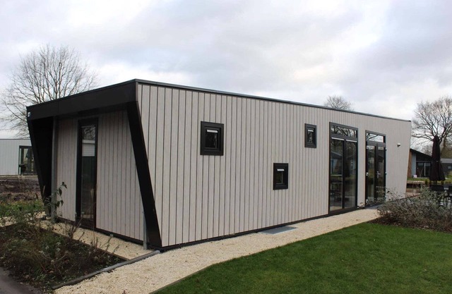 Modern chalet only 2 km of the Efteling