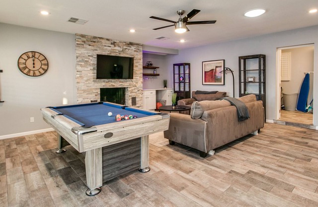 Modern Chic Old Town Home w/ Game Room and Backyard Oaisis!
