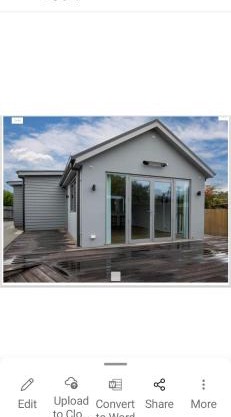 Modern & Comfort in Central Alexandra