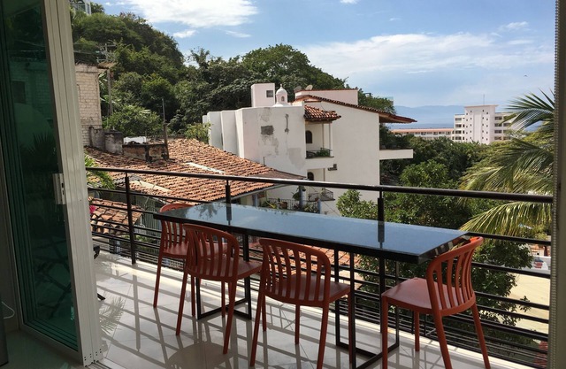 Modern Condo in Bella Loma, steps from the beach, with Ocean views!