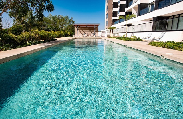 Modern Condo Near US Consulate & Mall