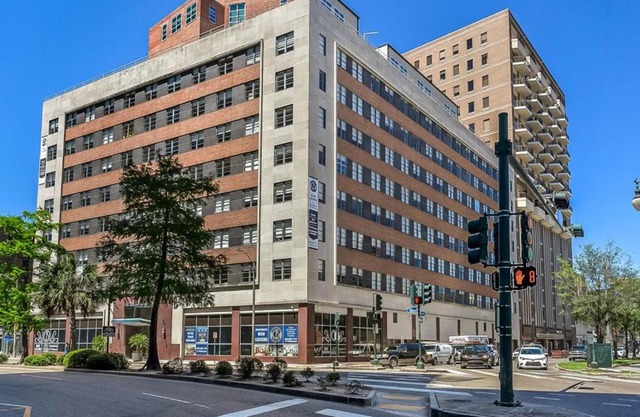 Modern Condos Close to City Attractions