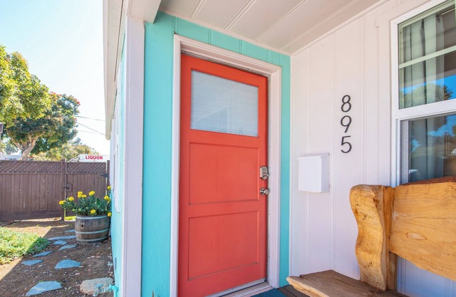 Modern Cottage In The Heart Of Downtown Morro Bay