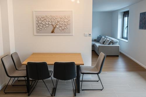 Modern & Cozy Apartment Jesenice