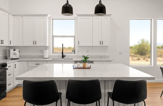 Modern Desert Retreat | Game Room + Lake Pleasant