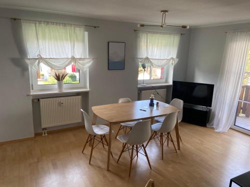 Modern eingerichtete Wohnung mit 2 Schlafzimmern