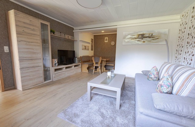 Modern equipped vacation apartment (65sqm)