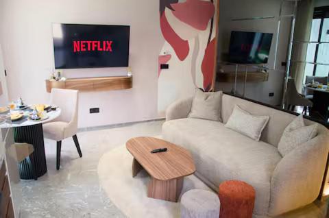 Modern F2 Duplex with Terrace & Rooftop Pool - Racine, Casablanca