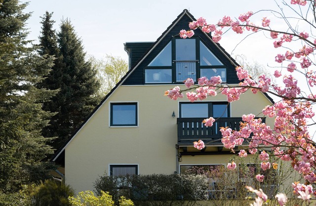 Modern family accommodation just 5 minutes from the lake
