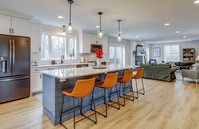 Modern Farmhouse surrounded by Amish fields. Paradise, PA