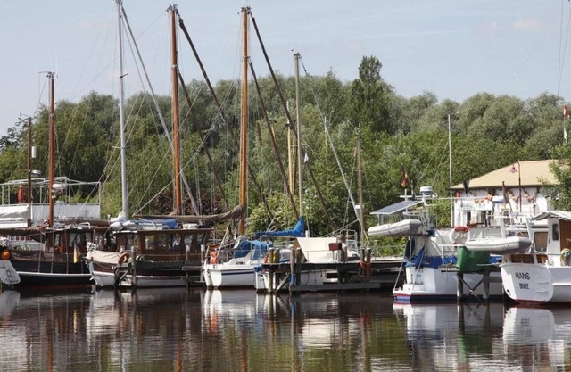 Modern fisherman's house, directly at the romantic Vareler Hafen / Wattenmeer