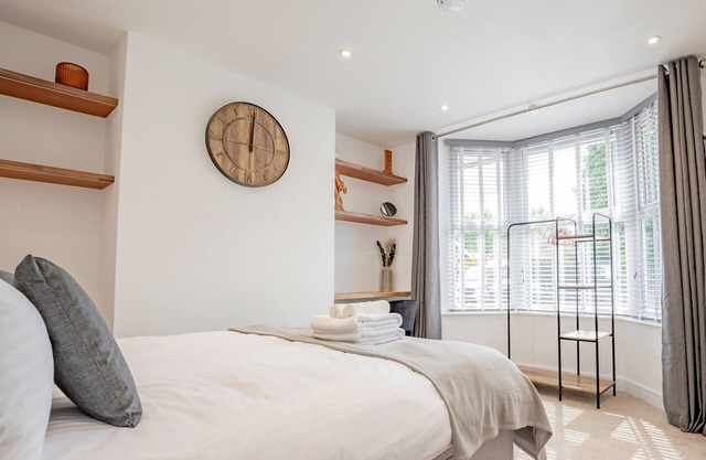 Modern flat in city centre with garden