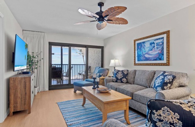 Modern Gulf-Front Condo in Sanibel – Newly Renovated & Ready for Your Escape