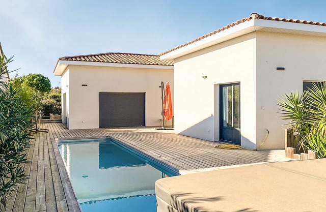 Modern, high quality vacation home with private outdoor pool and jacuzzi.