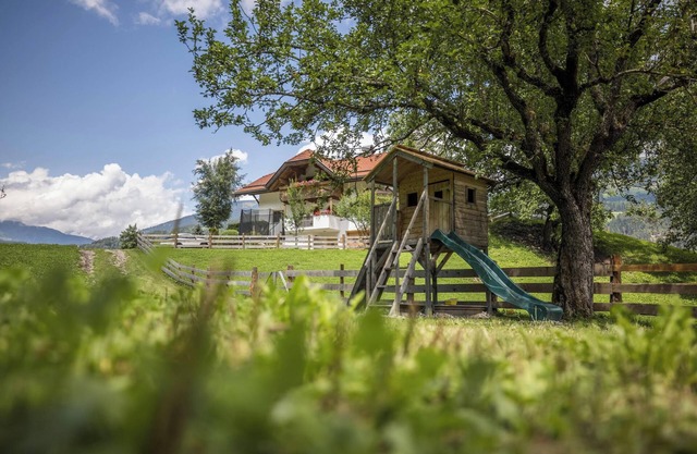 Modern holiday apartment "Oberplunerhof - Kronplatz" with Wi-Fi and Balcony