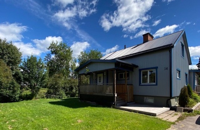 Modern holiday home in Säfsen not far from the slopes