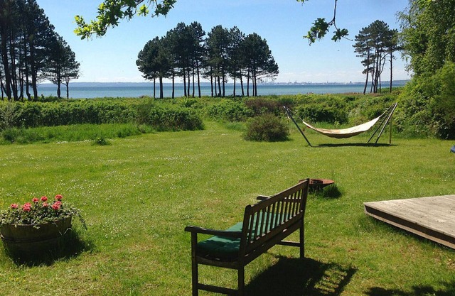 Modern holiday home in the first row to the beach on the beautiful Baltic Sea coast