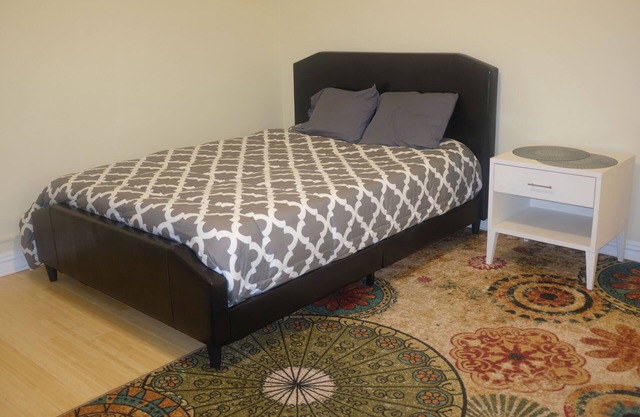 Modern Home at Yankee Stadium - 20 mins to Midtown!