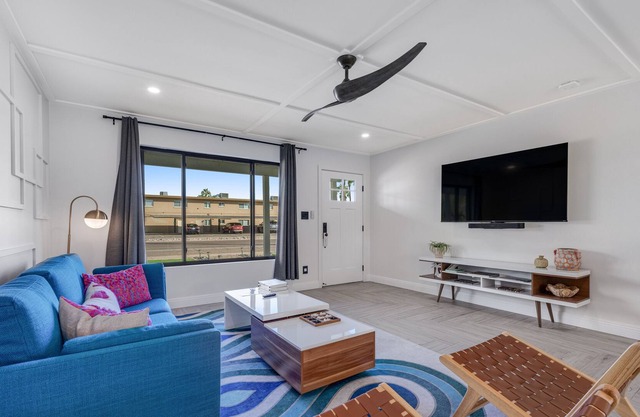 Modern home steps from Old Town with heated pool, gas grill, & outdoor fireplace