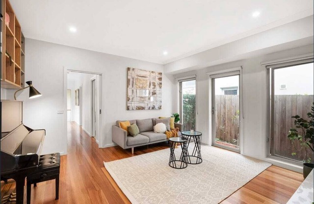 Modern house in Balwyn North Vic, just 20 minutes away from CBD
