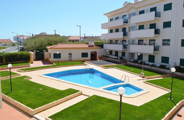 MODERN HOUSE, WELL EQUIPPED WITH SEA VIEW AND SHORT DISTANCE TO THE BEACH