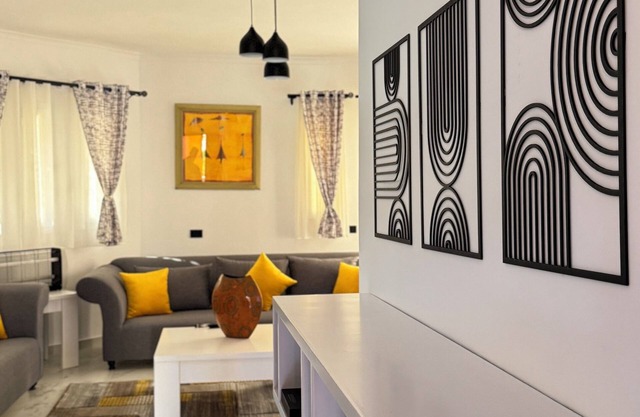 Modern Hurghada Holiday Apt 1Bed,1Bath Regency Towers Tourist Area