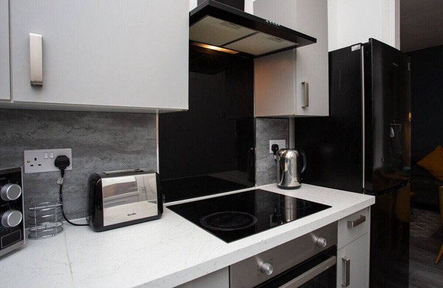 Modern interior Two Bed Ferndale Apartment