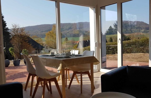 Modern, light-flooded vacation apartment in the Weserbergland Nature Park