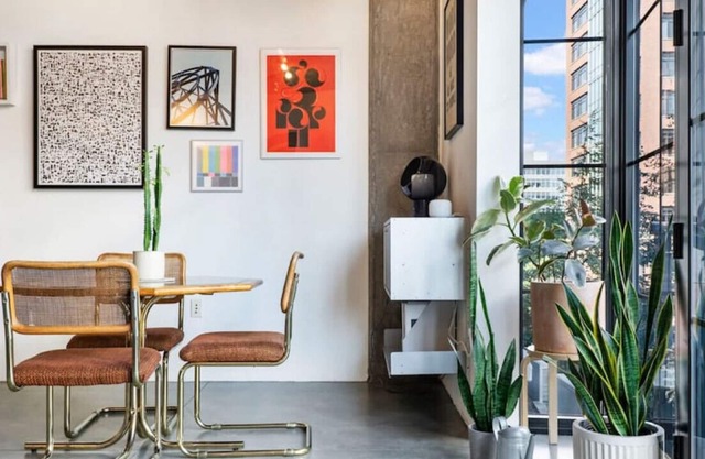 Modern Loft in the Heart of the Pearl District!