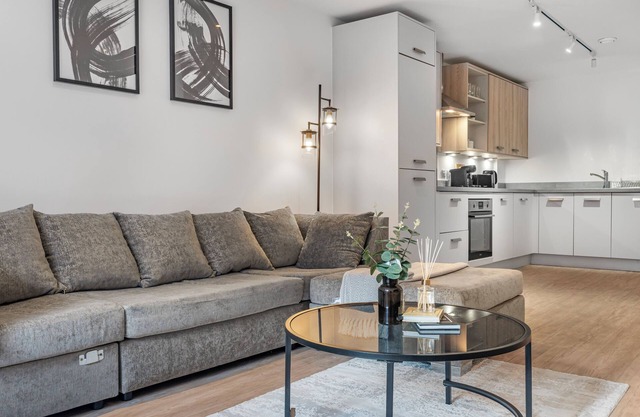 Modern Luxury 1 bed Apartment in Birmingham City Centre - Near the Bullring