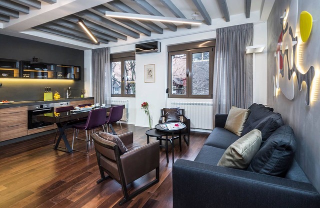 Modern Luxury - 2 BR Apartment in Belgrade