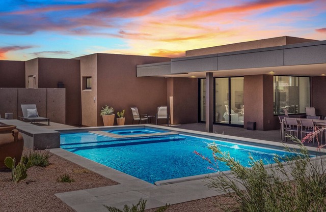 Modern Luxury Desert Home w/Pool & Red Rock Cliff Views
