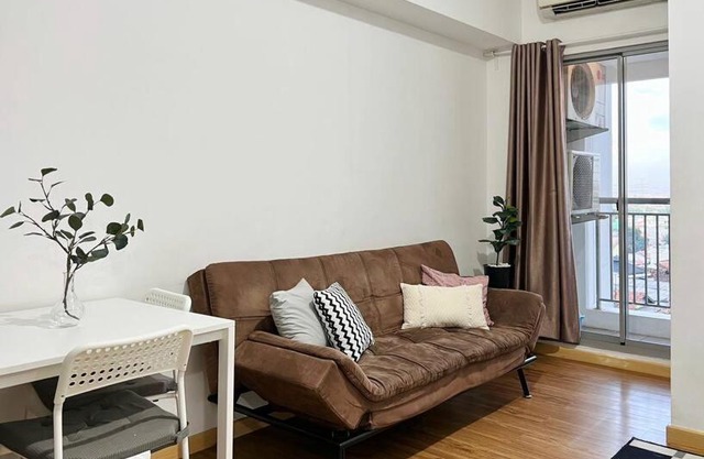 Modern Minimalist 2BR M-Town Residence Serpong