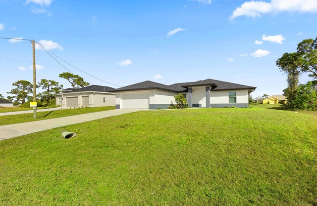 Modern Newly Built Cape Coral Vacation Rental