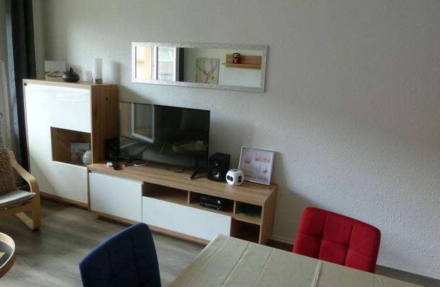 Modern, newly furnished 3-room apartment in Mücheln.