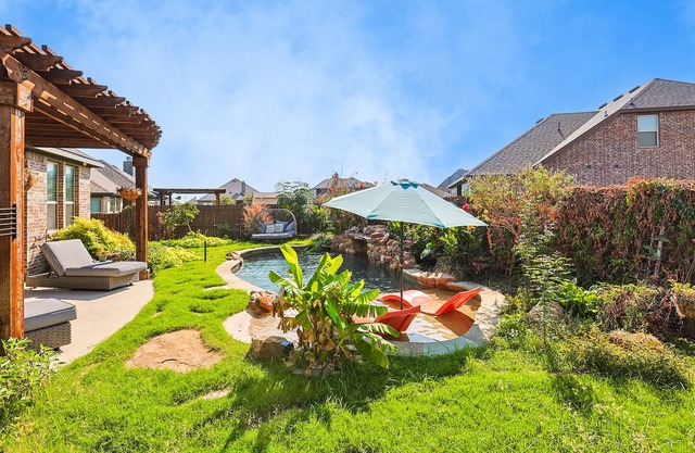 Modern Olympus View Oasis+ pool+ Yard