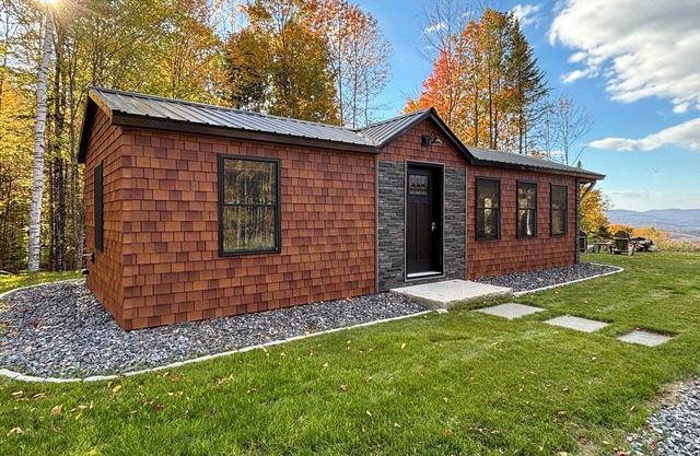 Modern one bedroom home within Kirby’s mountains