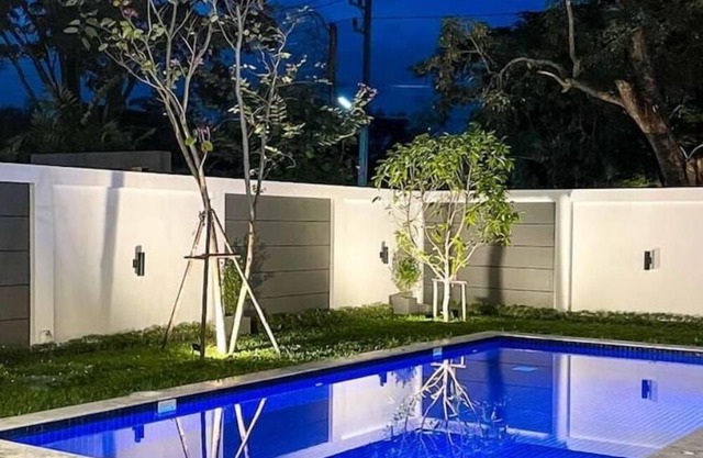 Modern Pool Villa in Green Neighborhood.