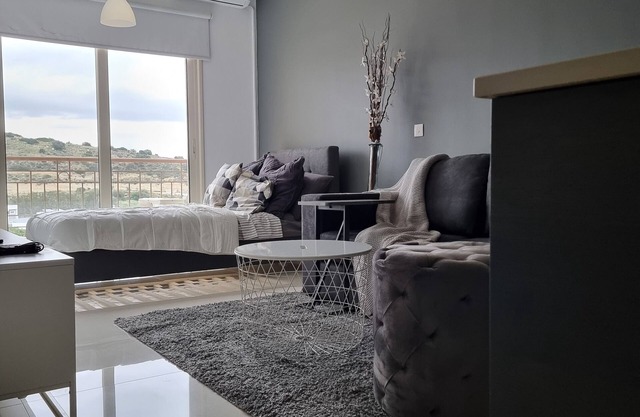 Modern Private Studio Apartment