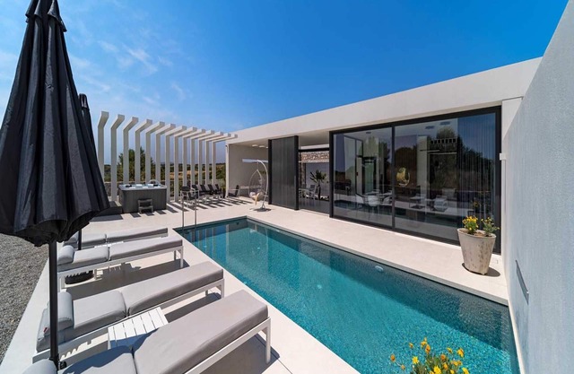 Modern Rhodes Villa | 1 Bedroom | Villa 6.5 | Great Sea Views | Jacuzzi | Close.