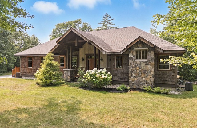 Modern rustic lodge set in the White Mountains and minutes from North Conway.