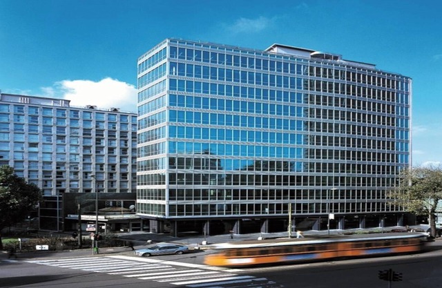 Modern & Spacious 3-Bedroom Apartment Near Milan Central Station