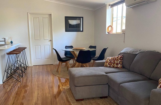 Modern spacious apartment, WIFI & coffee machine