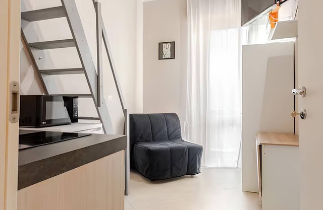 Modern studio apartment in the Niguarda area