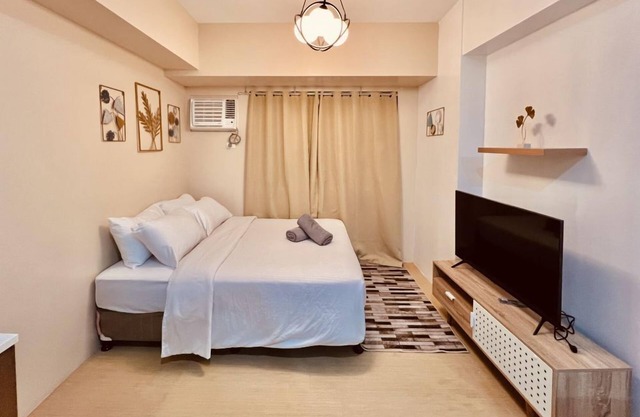 Modern Studio at Avida Towers Atria