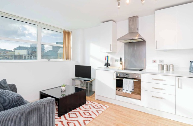 Modern Studio in Central Nottingham