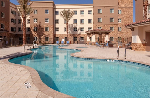 Modern Studio in Phoenix | Outdoor Pool + Hot Tub + Free Breakfast