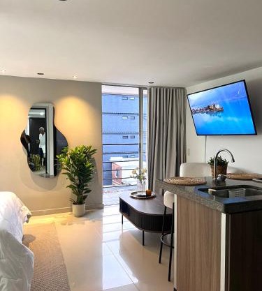 Modern Studio near Oviedo mall