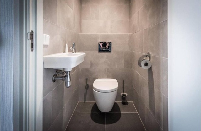 Modern style 2 bedroom apartment in Eastern Amsterdam