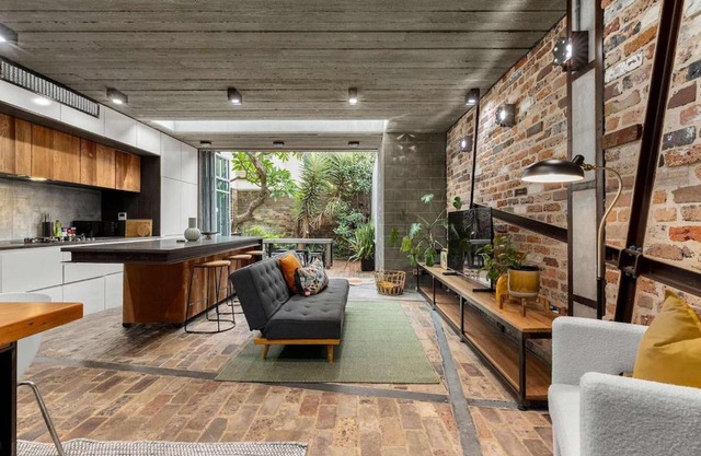 Modern & Stylish 3BR in Redfern